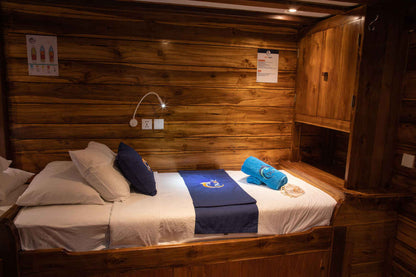 Aurora Liveaboard