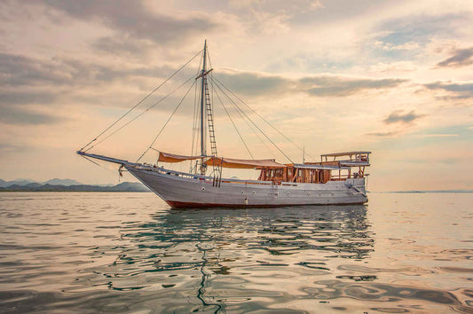 Bajak Liveaboard