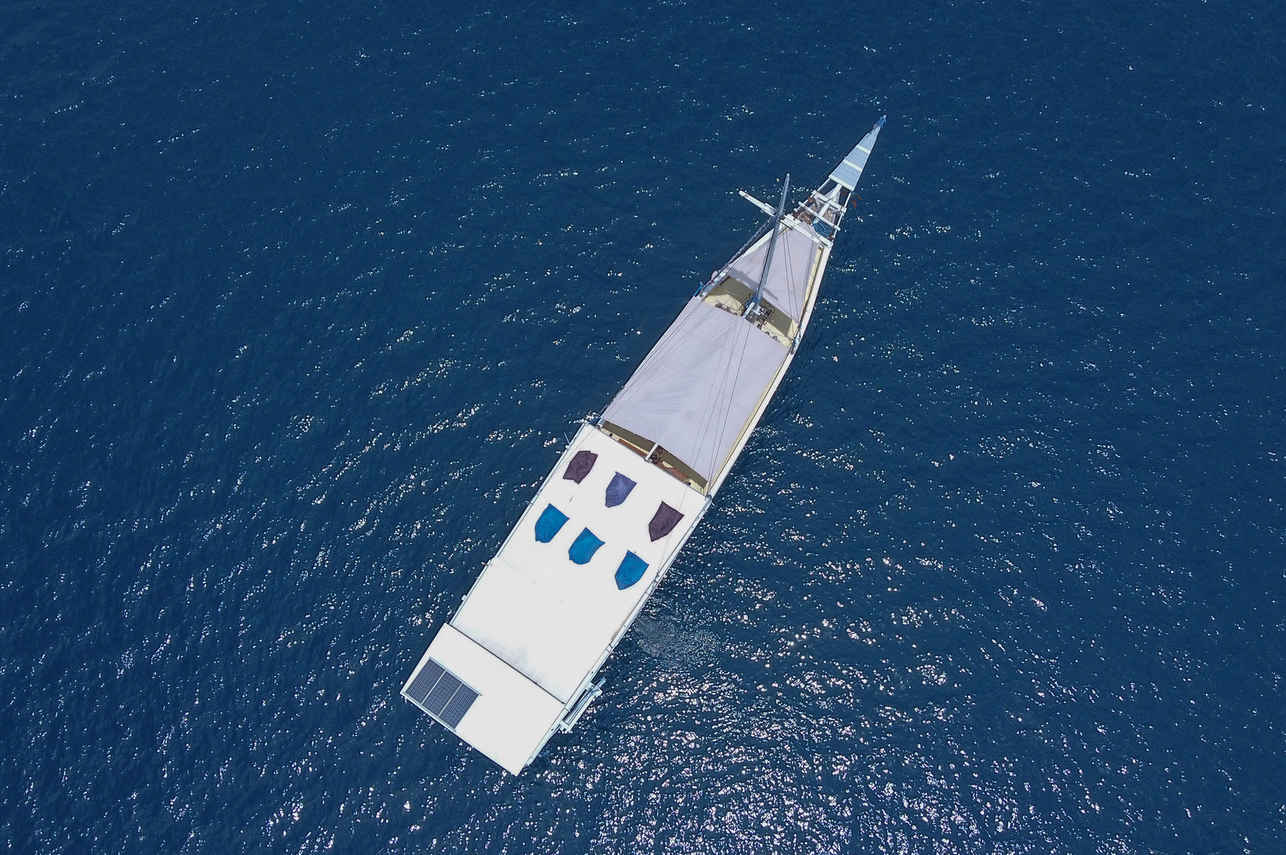 Bajak Liveaboard