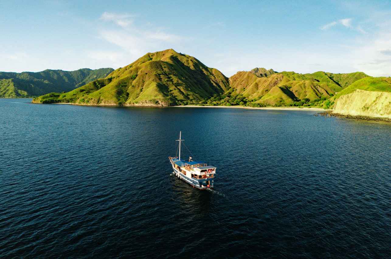 Bajak Liveaboard