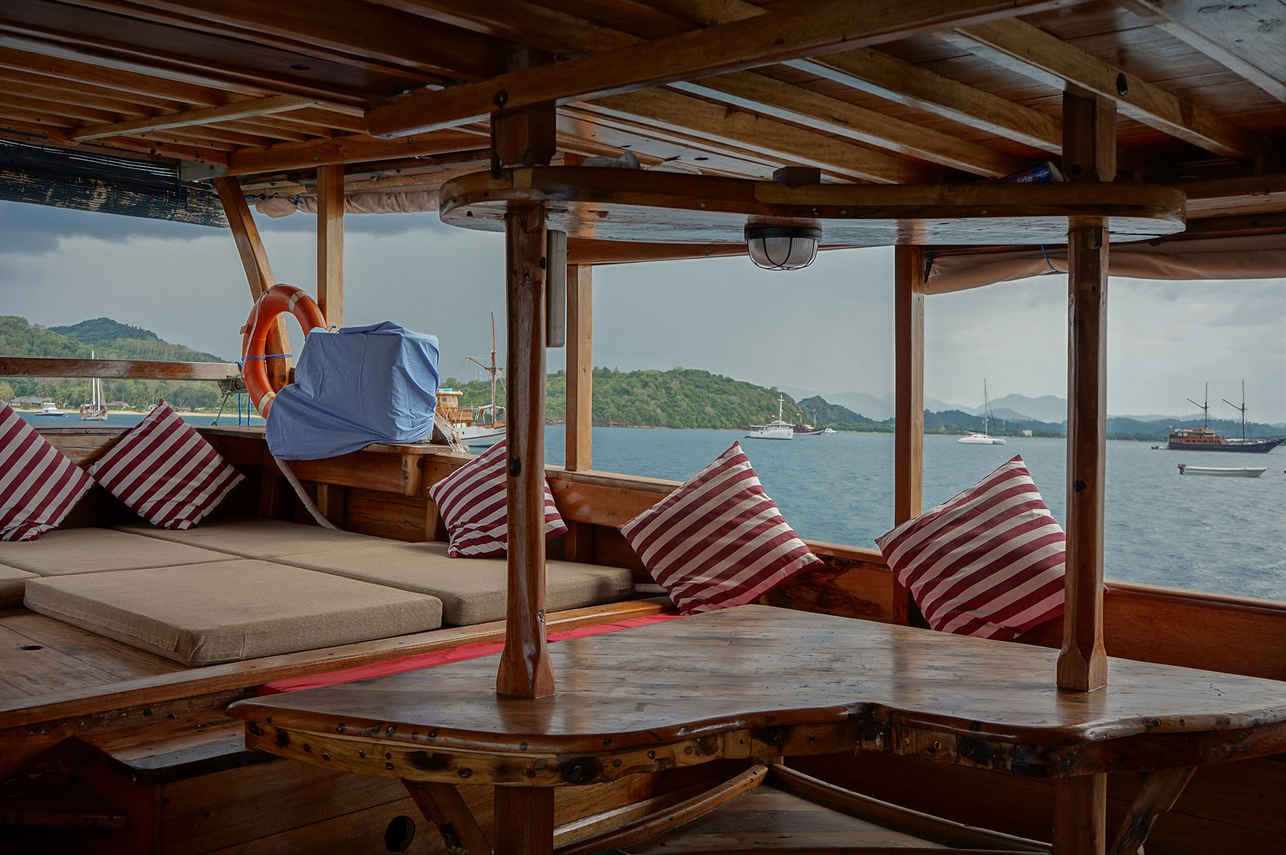 Bajak Liveaboard
