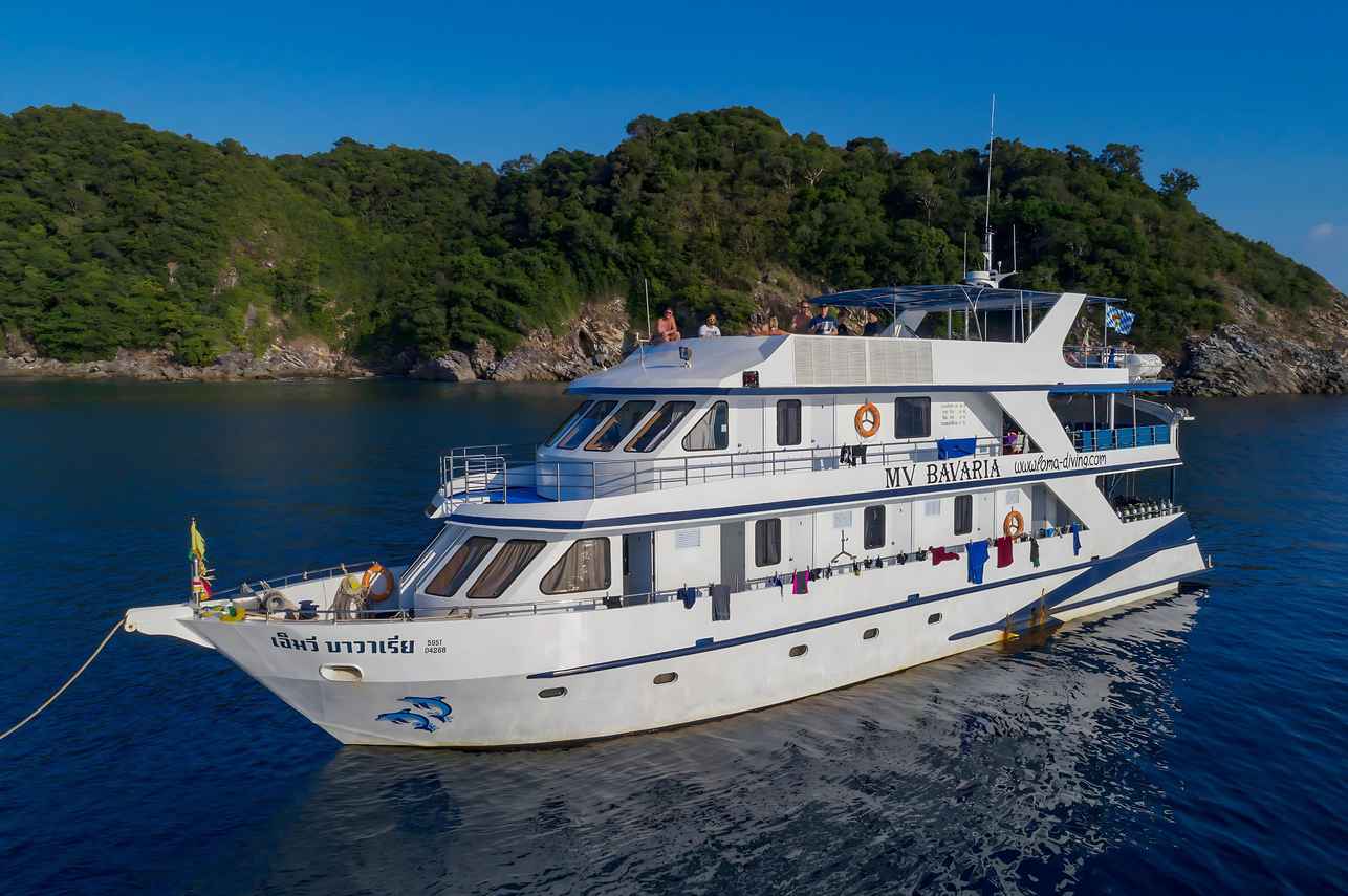 Bavaria Liveaboard