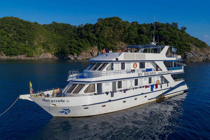 Bavaria Liveaboard