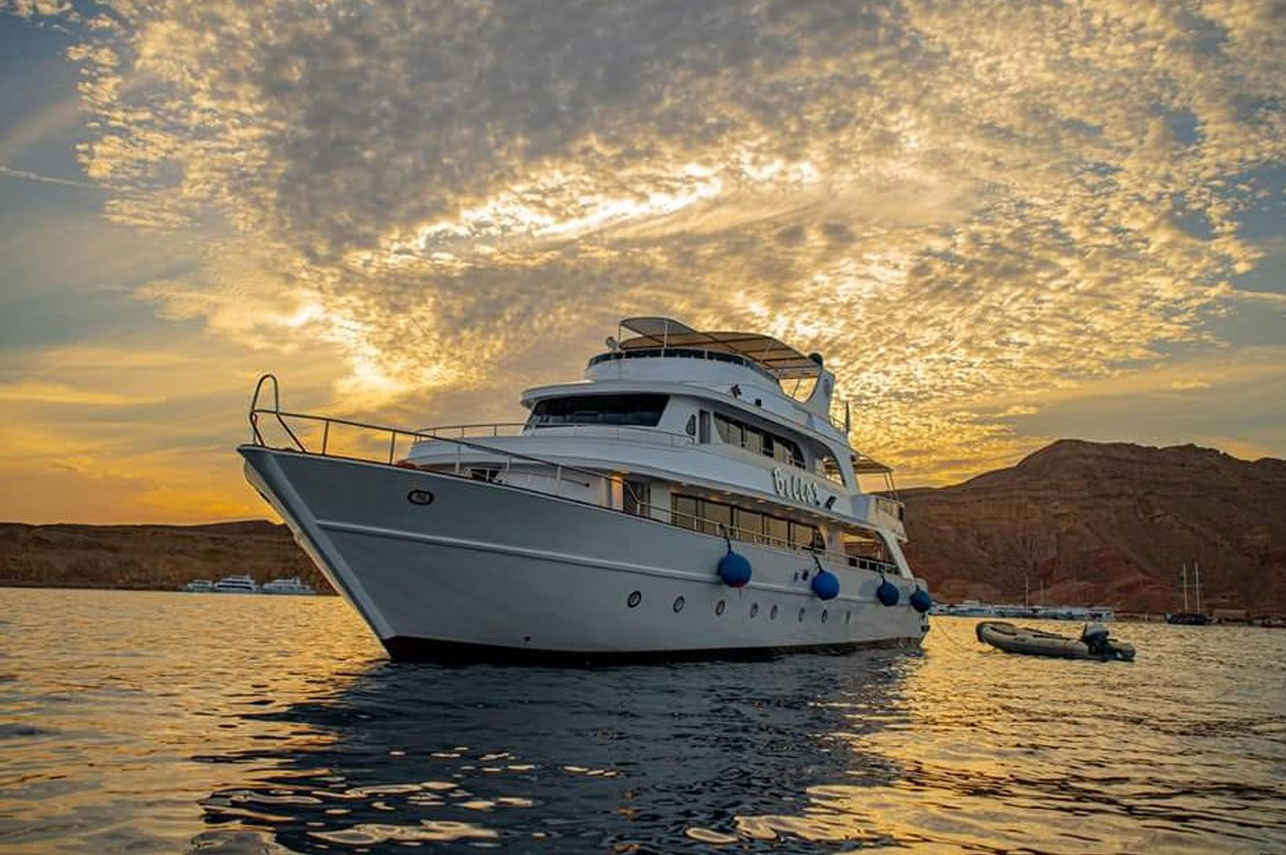 Bella 2 Liveaboard