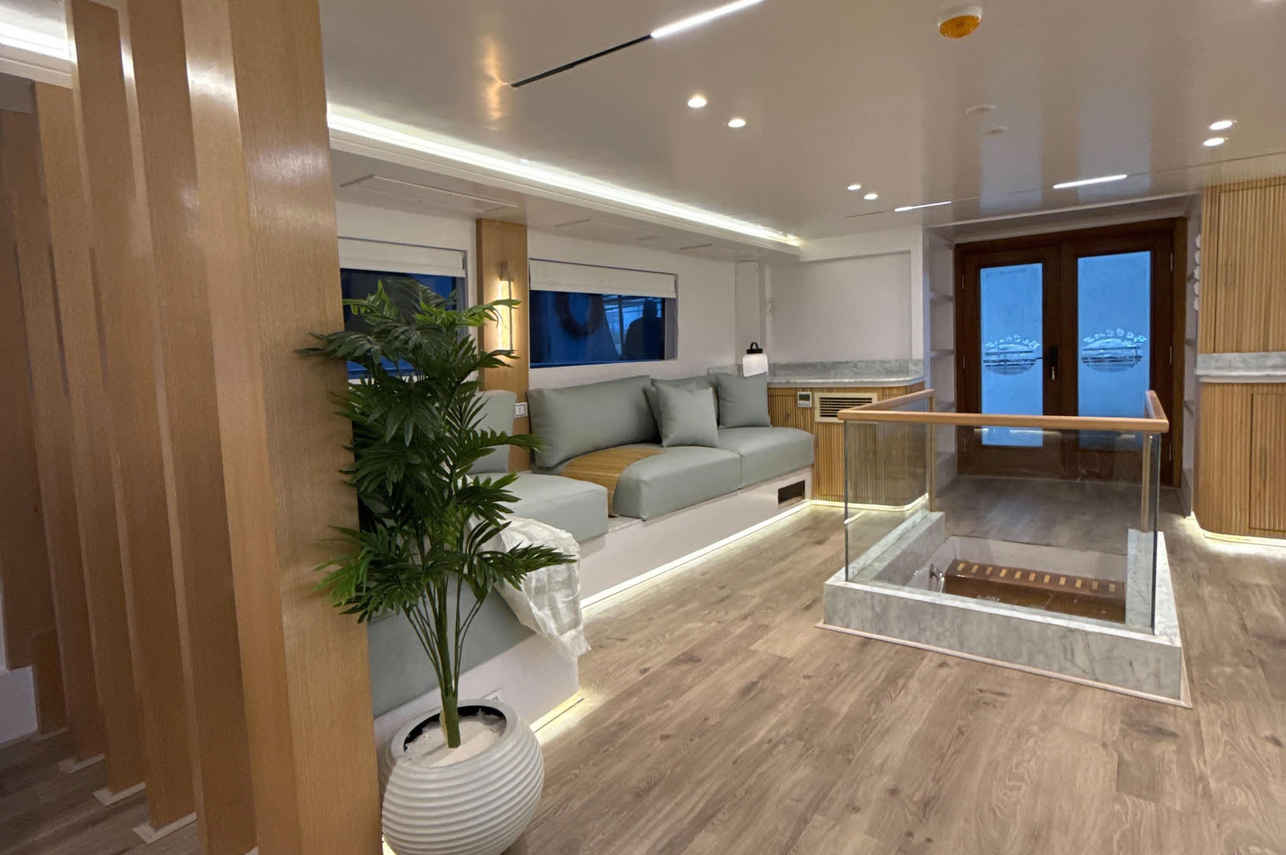 Bella 2 Liveaboard