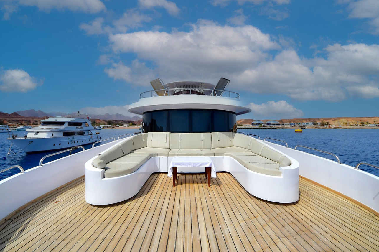 Bella 3 Liveaboard