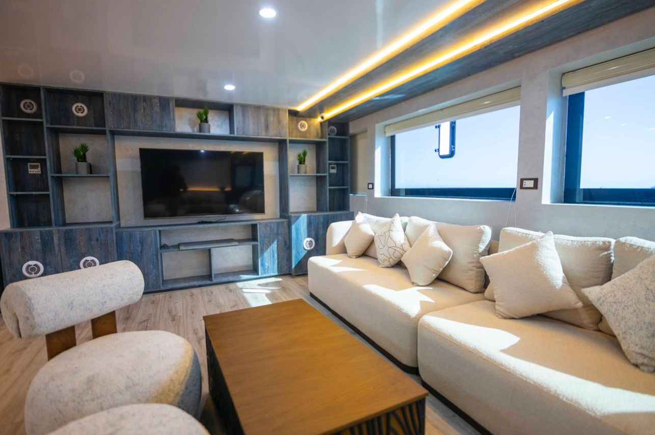 Bismarck Liveaboard