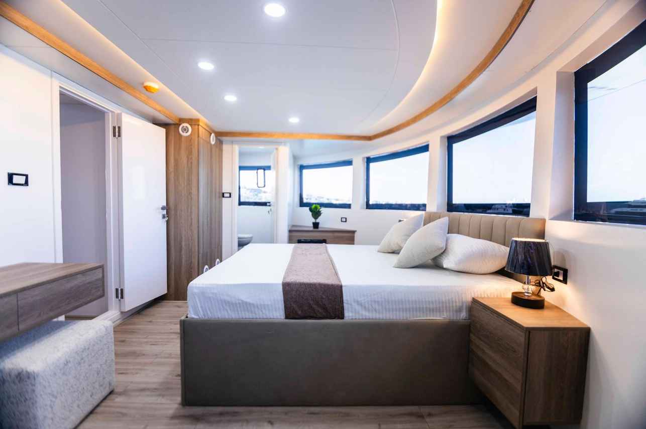 Bismarck Liveaboard