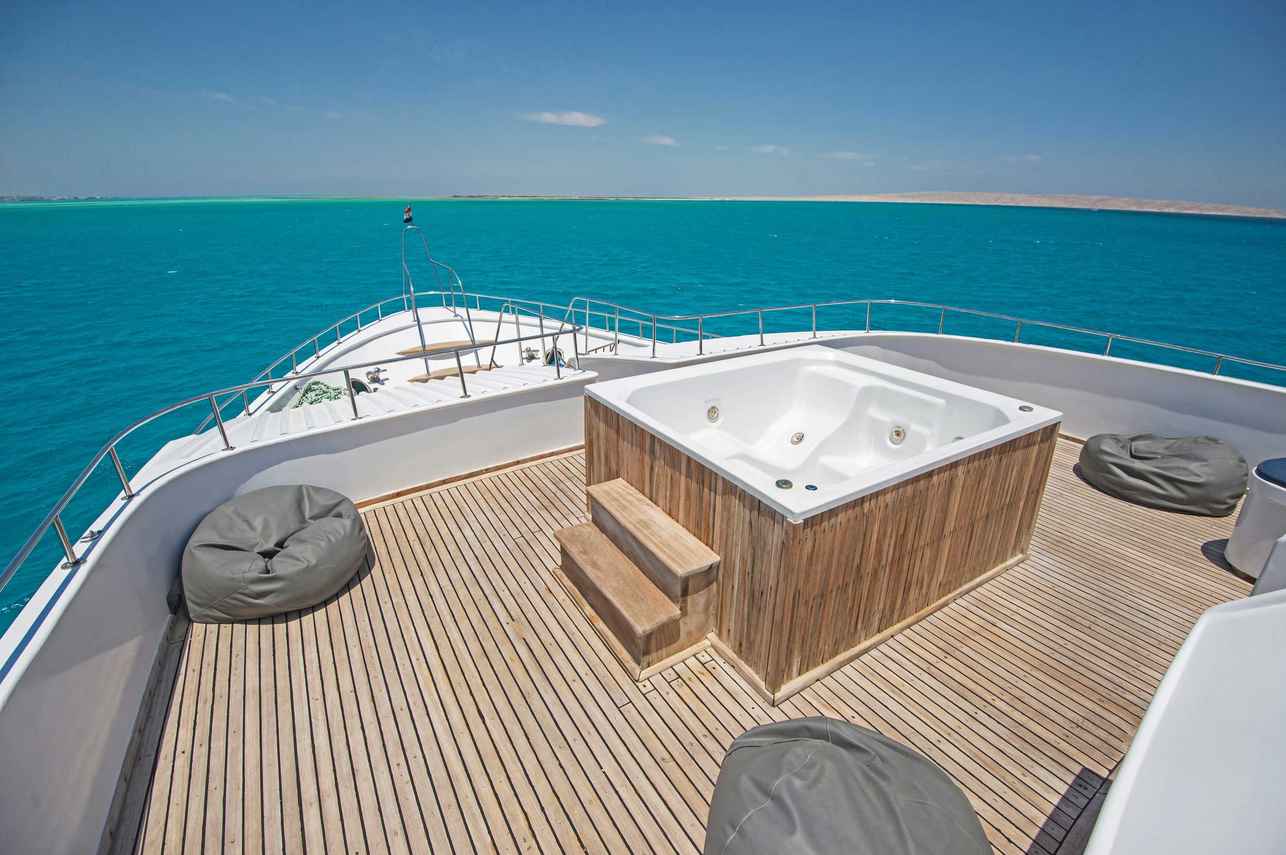 Blue Horizon Liveaboard