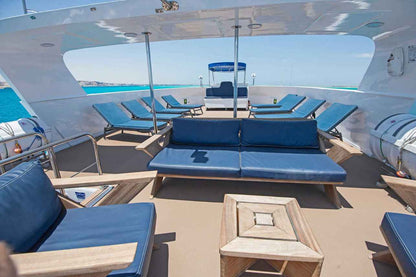 Blue Horizon Liveaboard