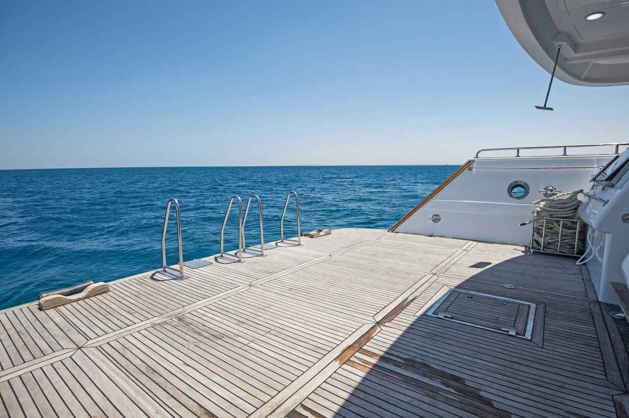 Blue Horizon Liveaboard