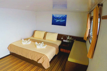 Blue Manta Liveaboard