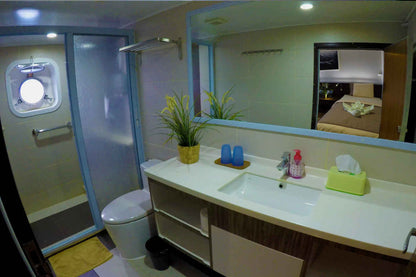 Blue Manta Liveaboard
