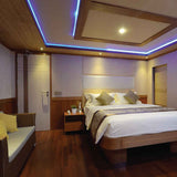 Cabin thumbnail 6