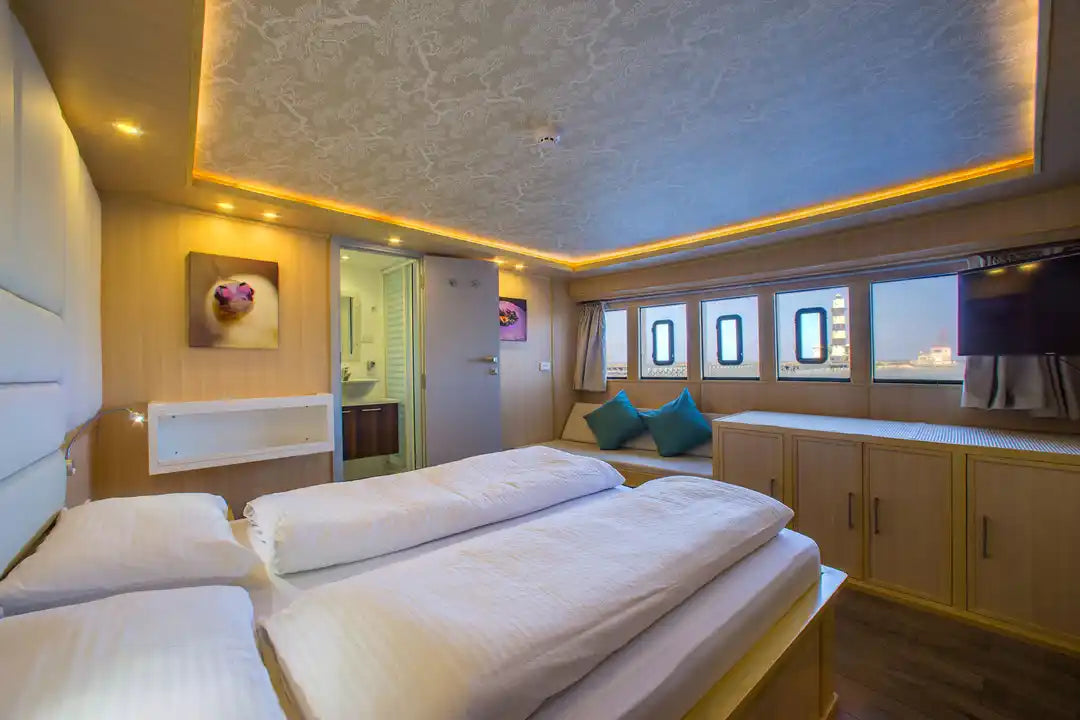 Blue Liveaboard