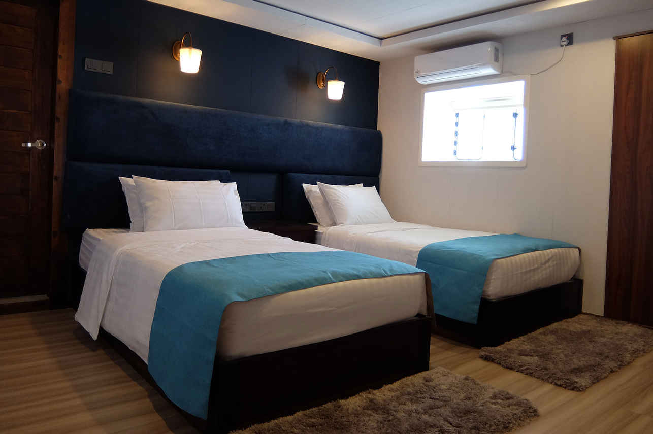 Blue Liveaboard