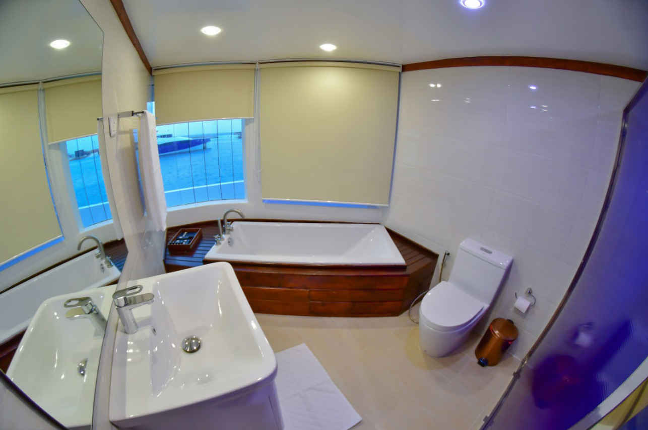 Blue Liveaboard