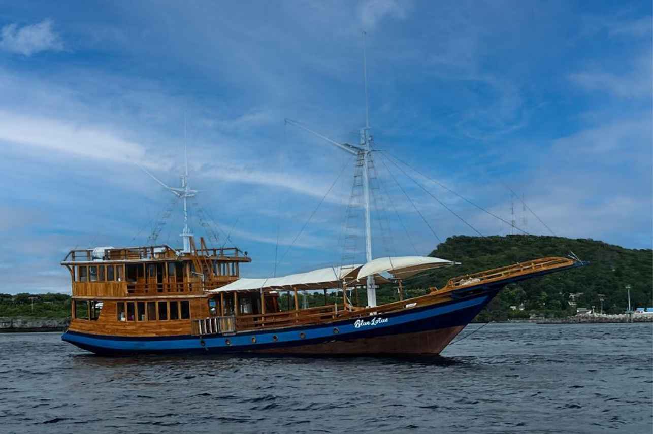 Blue Lotus Liveaboard