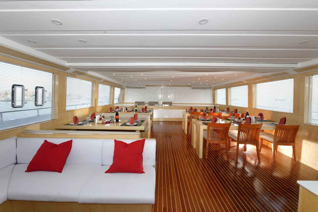 Blue Pearl Liveaboard