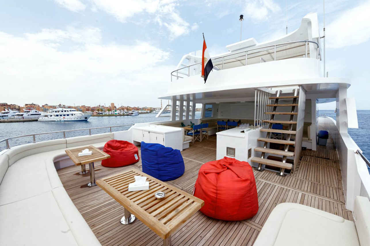 Blue Pearl Liveaboard