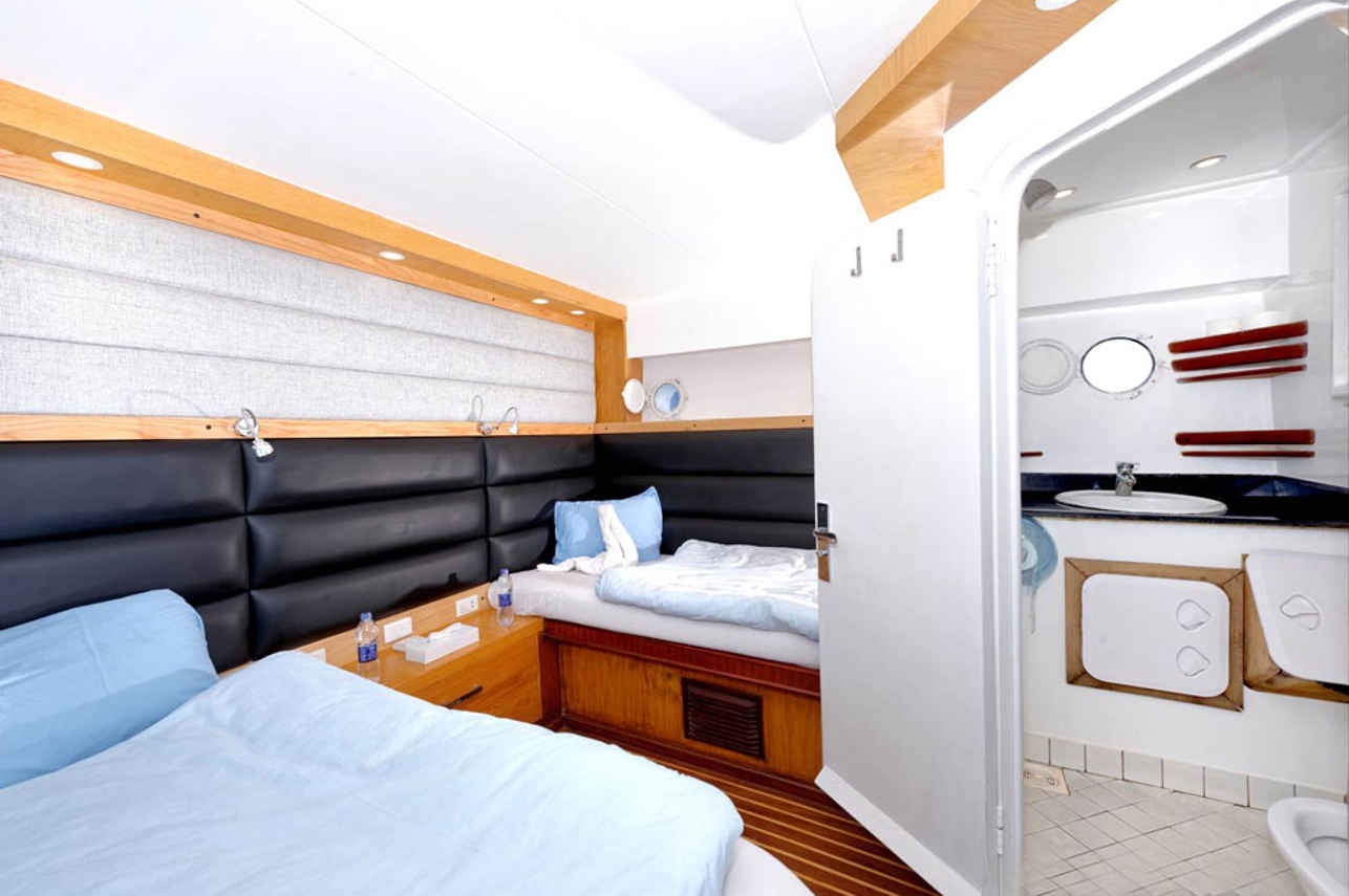Blue Pearl Liveaboard
