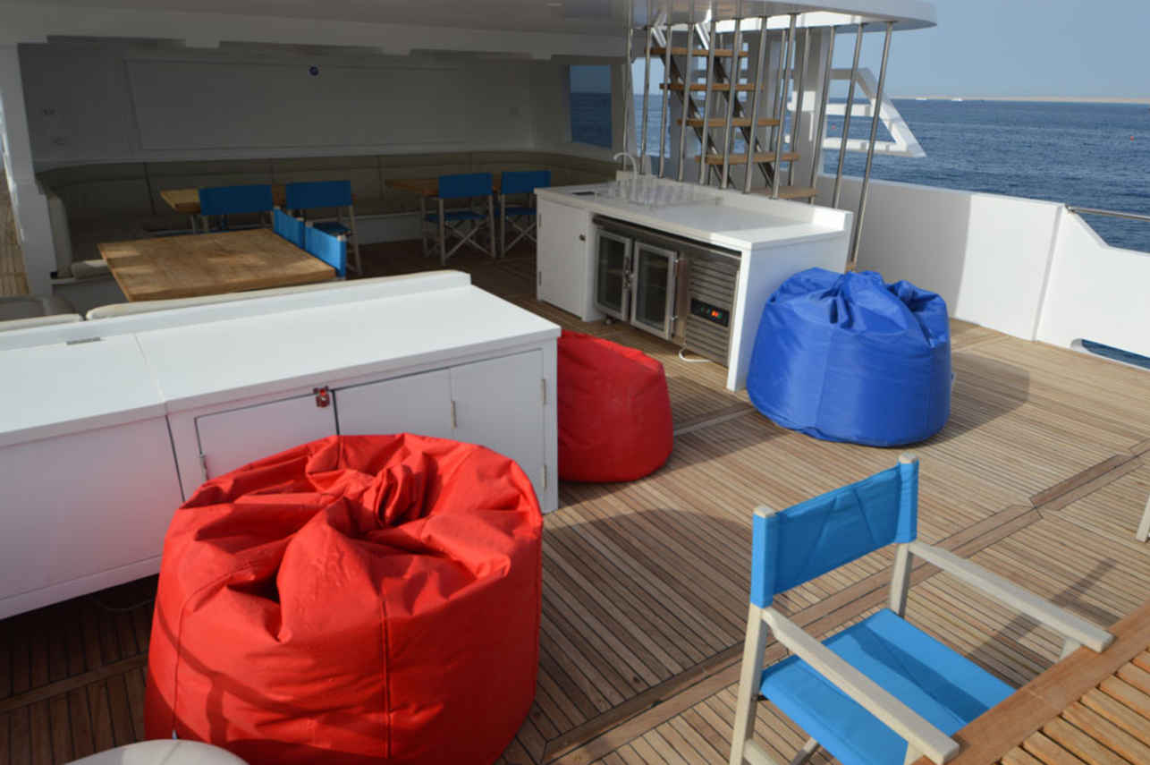 Blue Pearl Liveaboard