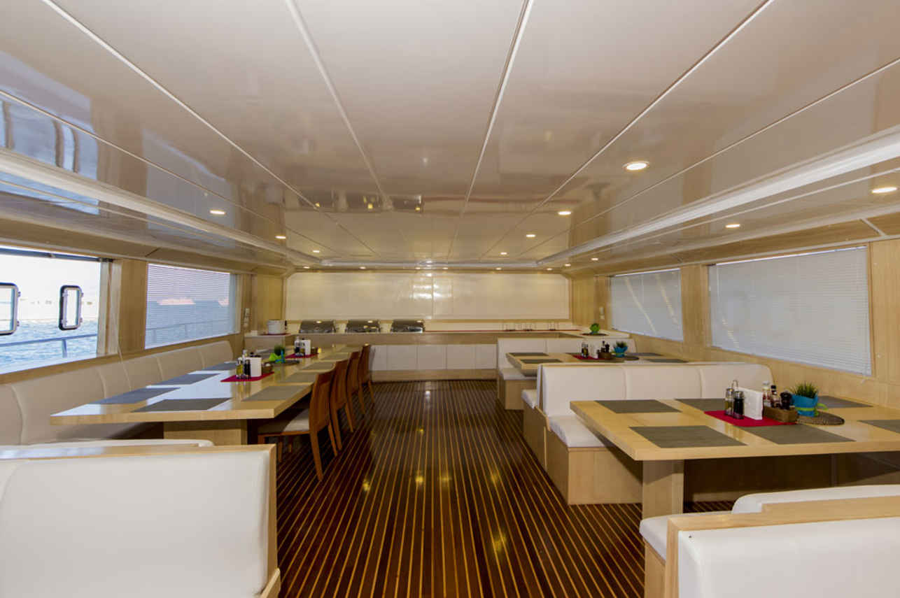 Blue Seas Liveaboard