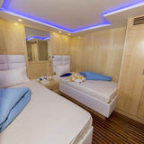 Cabin thumbnail 3