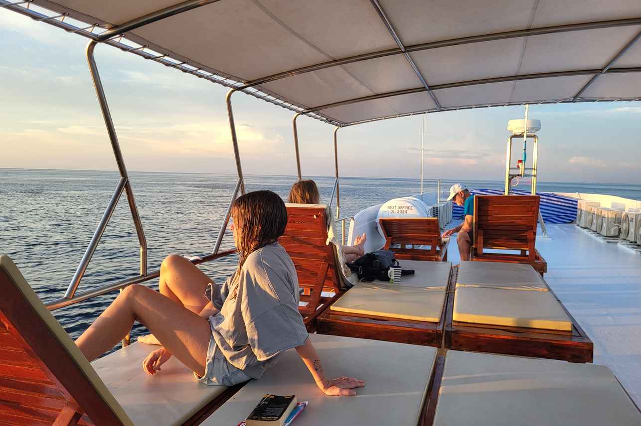 Bunmee 4 Liveaboard