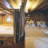 Cabin thumbnail 4