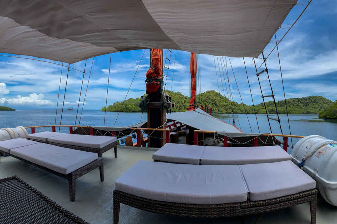 Calico Jack Liveaboard
