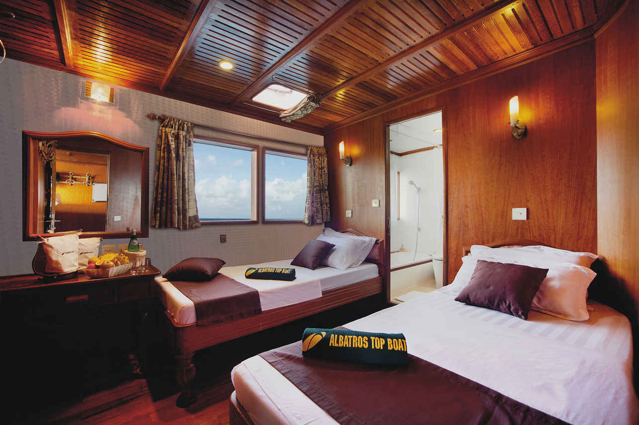Conte Max Liveaboard