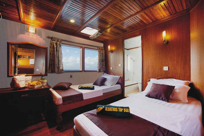 Conte Max Liveaboard
