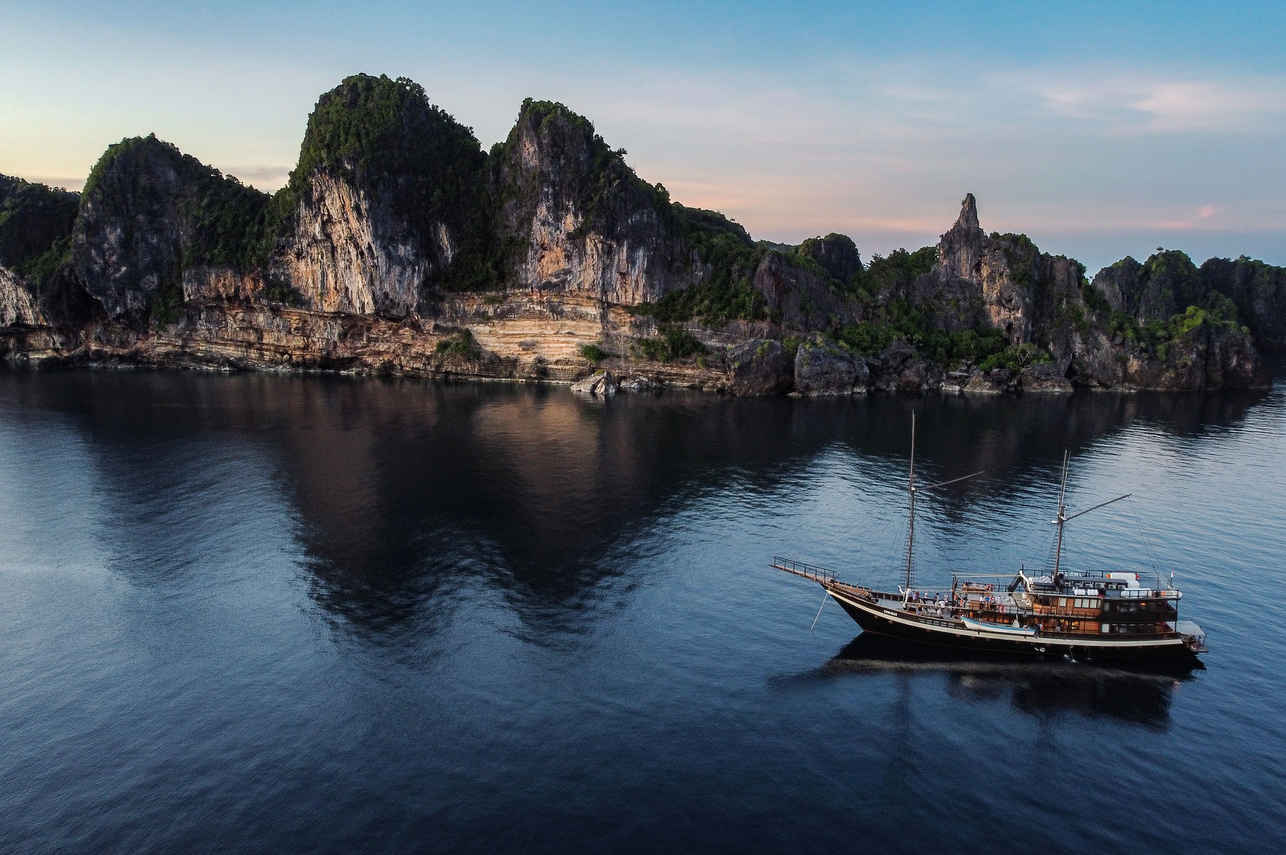 Coralia Liveaboard
