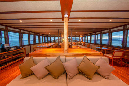 Coralia Liveaboard