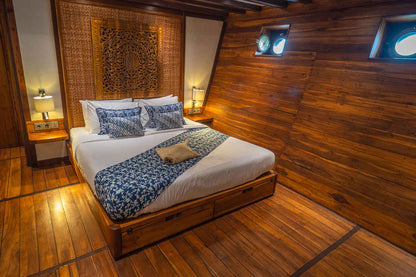 Coralia Liveaboard
