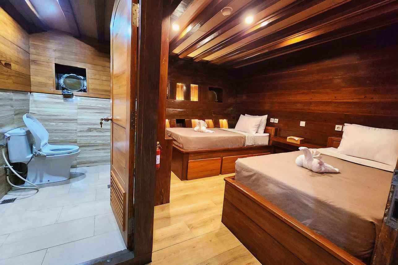 Dancing Wind Liveaboard
