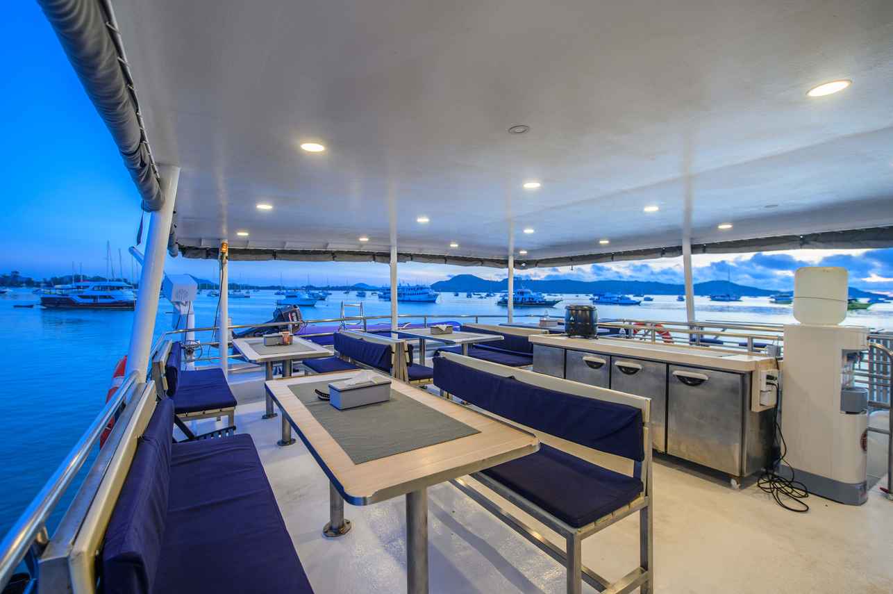 Deep Andaman Queen
