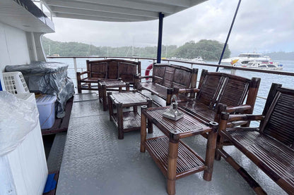 Dolphin Liveaboard
