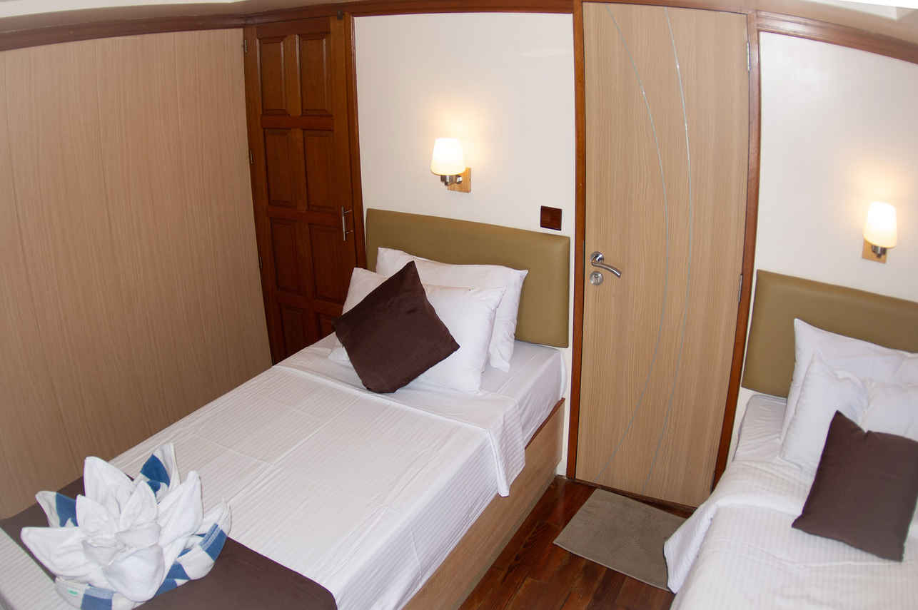 Duke of York Liveaboard