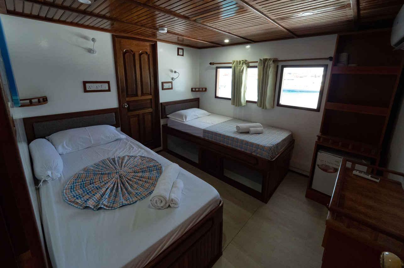 EcoPro Mariana Liveaboard