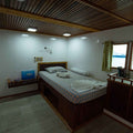 Cabin thumbnail 10