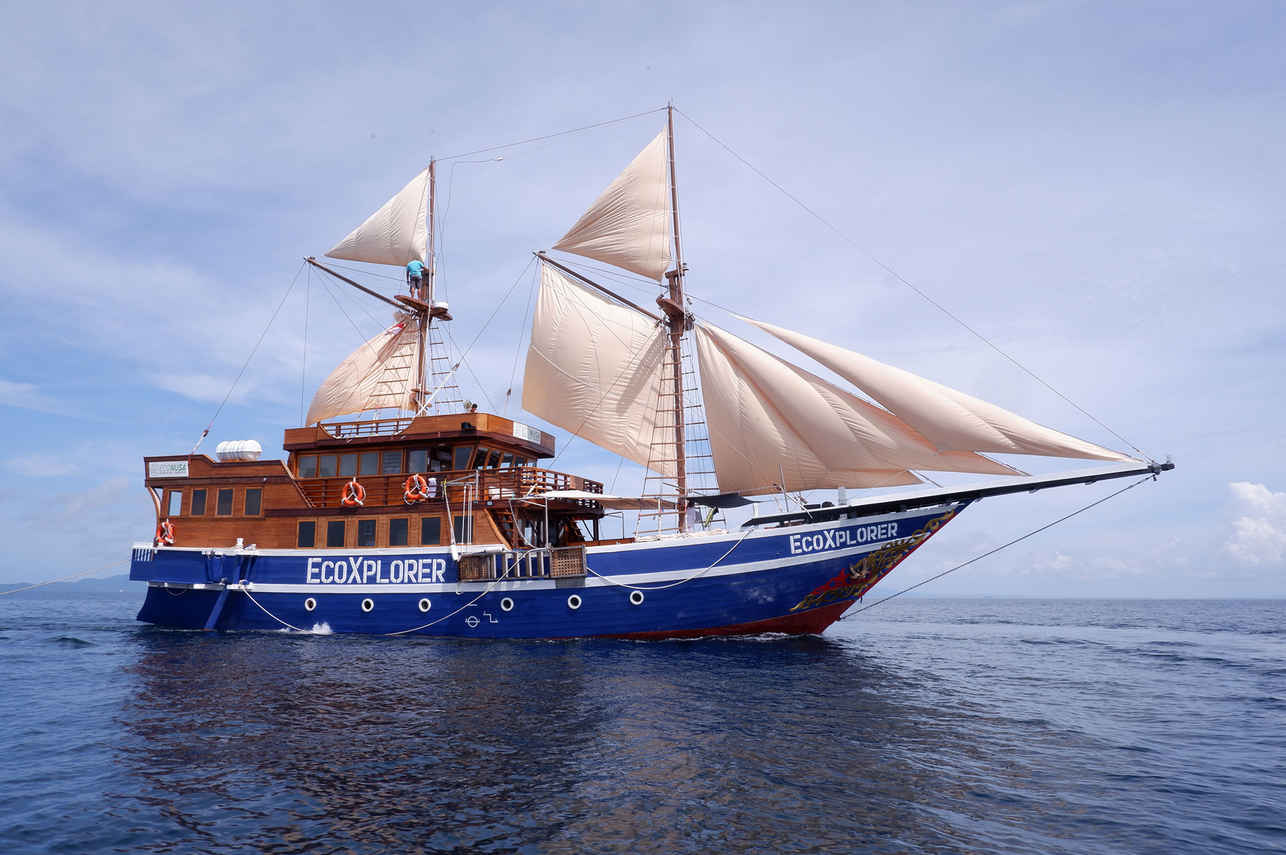 EcoXplorer Liveaboard