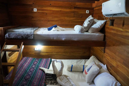 EcoXplorer Liveaboard