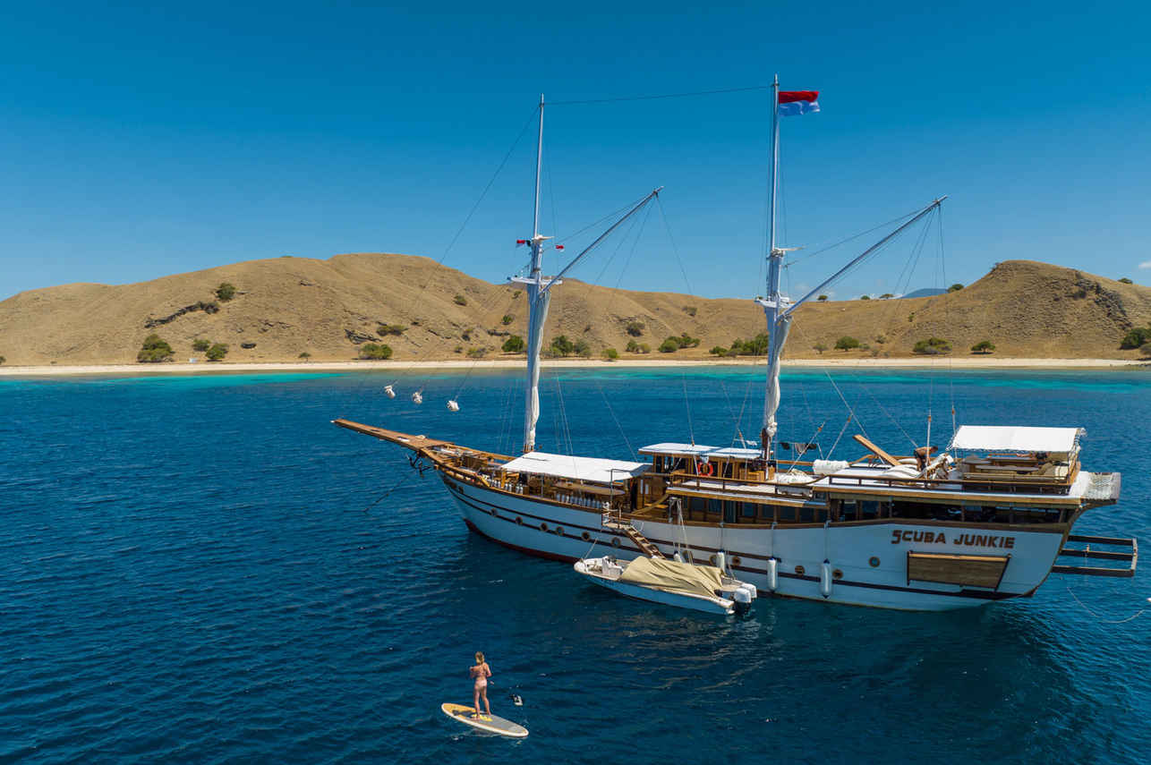 Eliya Liveaboard