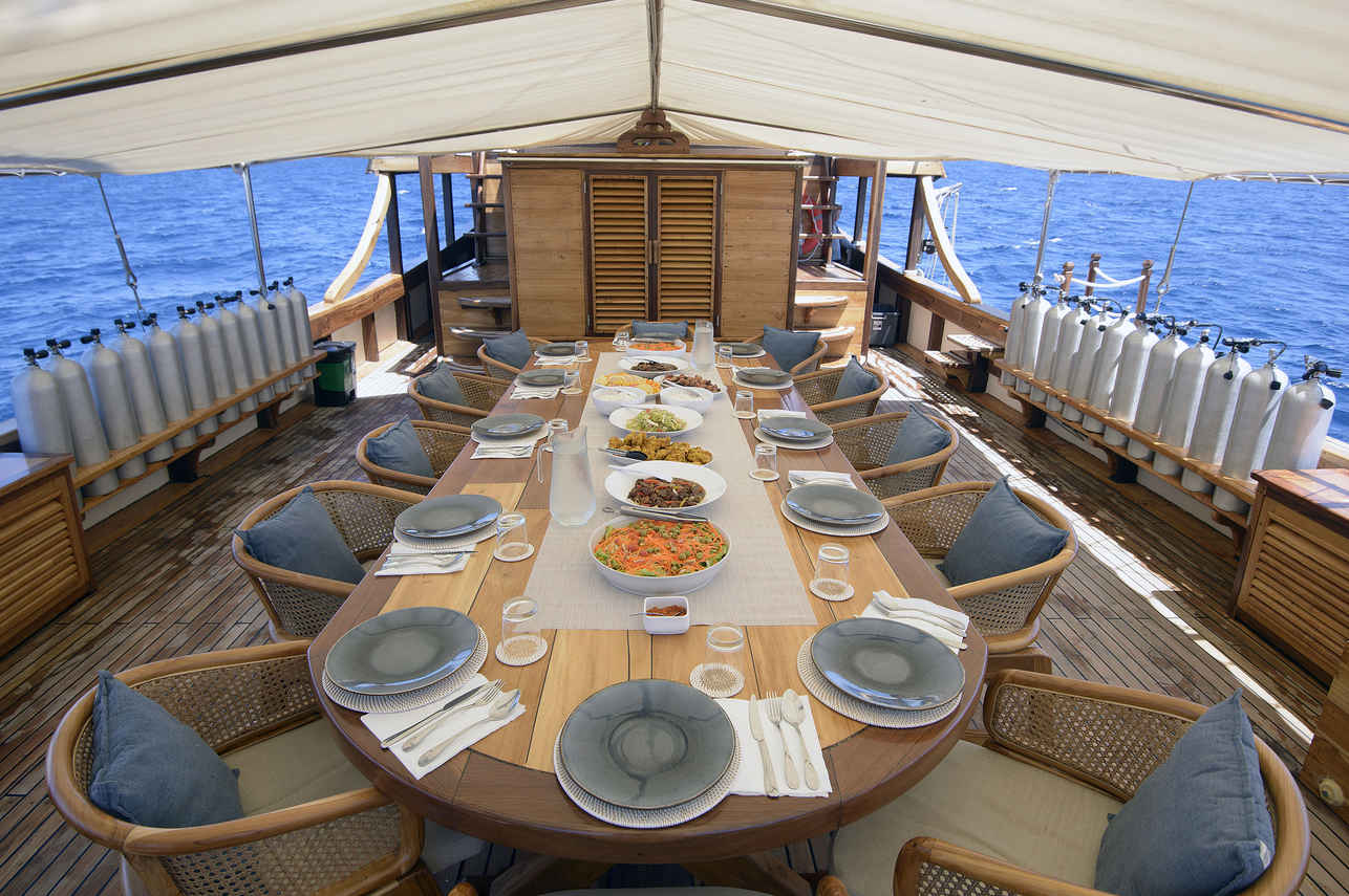 Eliya Liveaboard