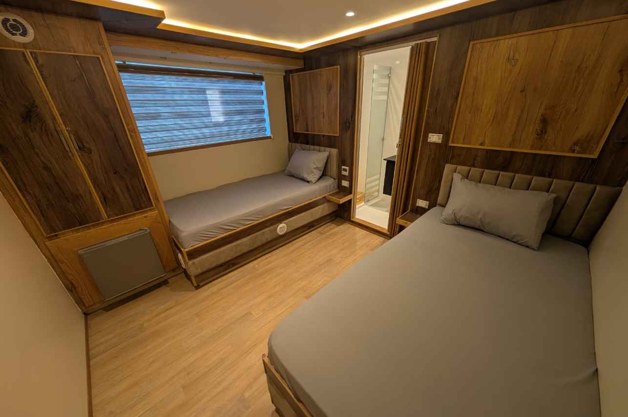 Emperor HD Liveaboard