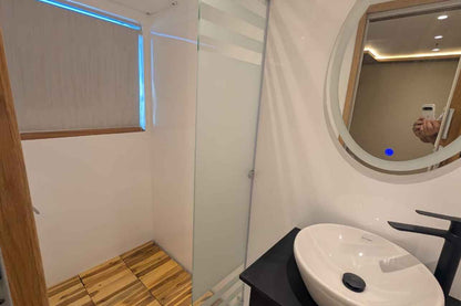 Emperor HD Liveaboard