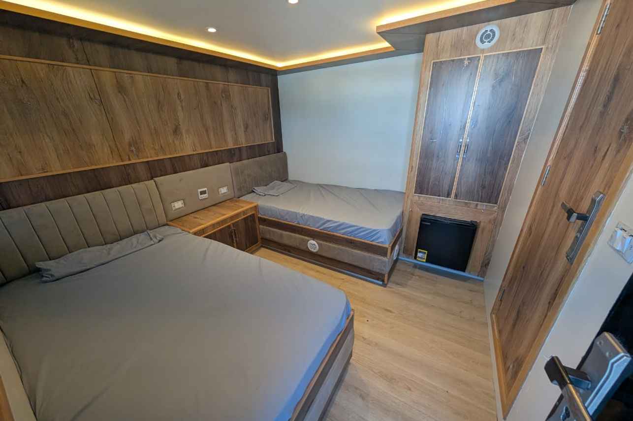 Emperor HD Liveaboard