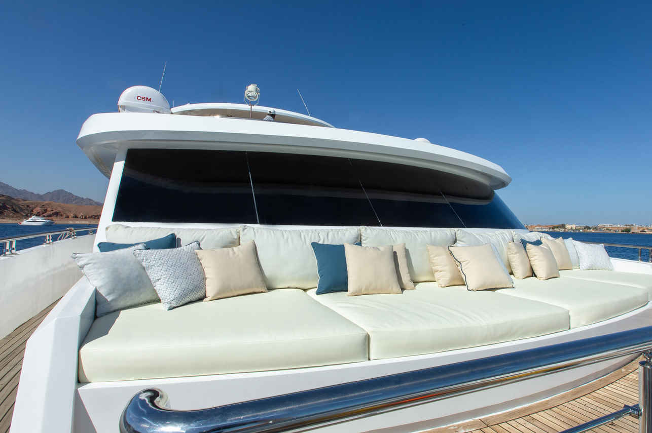 Eriny Liveaboard,